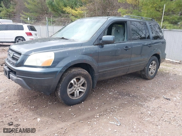 2004 Honda Pilot EX with VIN 2HKYF18494H557884, listed as a IAAI auction lot 42075748 with 205,723 mi miles. Bid and sale history available at carsss.com. Image 2.
