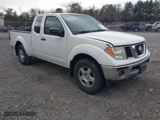 2006 Nissan Frontier LE with VIN 1N6AD06W76C456649, listed as a IAAI auction lot 40781719 with 98,200 mi miles. Bid and sale history available at carsss.com. Image 1.