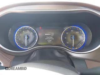 2017 Chrysler Pacifica Limited с VIN 2C4RC1GG0HR505044, выставлен на аукционе IAAI как лот 42541256 с пробегом 97 341 миль миль и . История ставок и продаж доступна на DreamBid. Изображение 7.