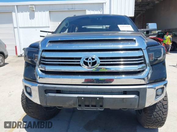 2016 Toyota Tundra SR5 z VIN 5TFDW5F16GX568087, wystawiony jako IAAI lot #42061804 z przebiegiem 113 906 mil mil oraz . Historia ofert i sprzedaży dostępna na DreamBid. Obrazek 12.