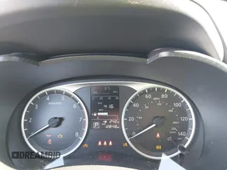 2024 Nissan Versa S z VIN 3N1CN8DV2RL910111, wystawiony jako IAAI lot #42028037 z przebiegiem 12 848 mil mil oraz . Historia ofert i sprzedaży dostępna na DreamBid. Obrazek 7.