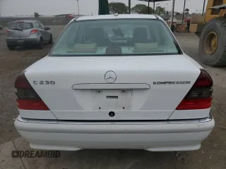 2000 Mercedes-Benz C 230 Kompressor with VIN WDBHA24G1YF946926, listed as a Copart auction lot 70884494 with 115,791 mi miles and Salvage Title. Bid and sale history available at carsss.com. Image 6.