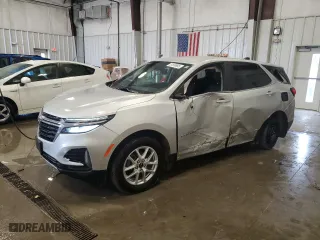 2022 Chevrolet Equinox LT with VIN 3GNAXUEV4NL258535, listed as a Copart auction lot 51595695 with 27,013 mi miles and Non Repairable. Bid and sale history available at carsss.com. Image 1.