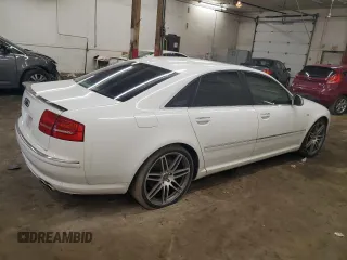 2008 Audi S8 z VIN WAUPN94E88N010023, wystawiony jako Copart lot #46978255 z przebiegiem 160 586 mil mil oraz Szkoda całkowita • Salvage title. Historia ofert i sprzedaży dostępna na DreamBid. Obrazek 3.