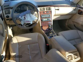 2002 Mercedes-Benz E-Class with VIN WDBJF65J72B424966, listed as a Copart auction lot 89323505 with 199,185 mi miles and Salvage Title. Bid and sale history available at carsss.com. Image 8.