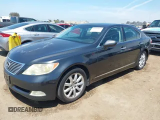 2007 Lexus LS 460 with VIN JTHBL46F275026095, listed as a IAAI auction lot 42168849 with 241,137 mi miles. Bid and sale history available at carsss.com. Image 17.