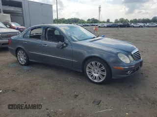 2007 Mercedes-Benz E 350 z VIN WDBUF87X47X214085, wystawiony jako Copart lot #59282085 z przebiegiem 166 410 mil mil oraz Czysty tytuł • Clean title. Historia ofert i sprzedaży dostępna na DreamBid. Obrazek 4.