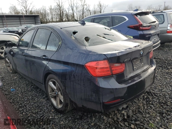 2013 BMW 3 Series 328i xDrive with VIN WBA3B3G58DNP38418, listed as a Copart auction lot 48253075 with 123,768 mi miles and Salvage title. Bid and sale history available at DreamBid. Image 2.