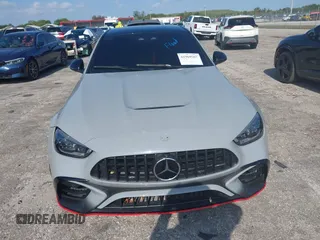 2024 Mercedes-Benz C AMG C 63 S E Performance z VIN W1KAF8AB5RR173089, wystawiony jako IAAI lot #41969567 z przebiegiem Nie podano mil oraz . Historia ofert i sprzedaży dostępna na DreamBid. Obrazek 12.