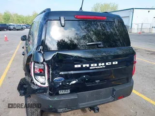 2022 Ford Bronco Sport Badlands с VIN 3FMCR9D95NRD81024, выставлен на аукционе IAAI как лот 42255256 с пробегом 15 234 миль миль и . История ставок и продаж доступна на DreamBid. Изображение 18.