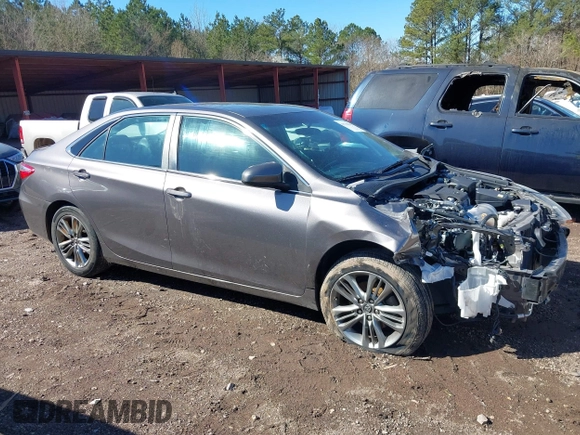 2017 Toyota Camry XLE with VIN 4T1BF1FK1HU311281, listed as a IAAI auction lot 41729435 with 132,488 mi miles. Bid and sale history available at carsss.com. Image 14.