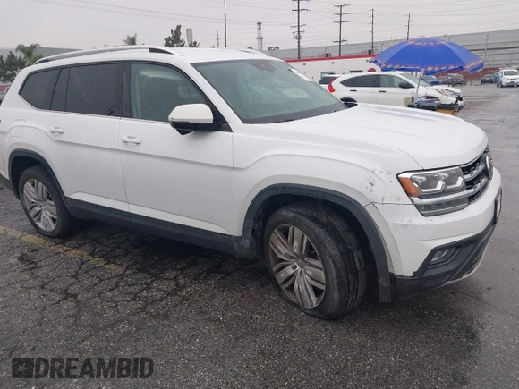2019 Volkswagen Atlas SE z VIN 1V2WR2CA8KC504134, wystawiony jako IAAI lot #41700050 z przebiegiem 97 047 mil mil oraz . Historia ofert i sprzedaży dostępna na DreamBid. Obrazek 1.