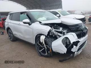 2024 Mitsubishi Outlander SE z VIN JA4J3VA81RZ007653, wystawiony jako IAAI lot #41450316 z przebiegiem 5 553 mil mil oraz . Historia ofert i sprzedaży dostępna na DreamBid. Obrazek 1.