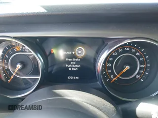2023 Jeep Wrangler Sport S z VIN 1C4HJXDG5PW530892, wystawiony jako IAAI lot #41389577 z przebiegiem 17 014 mil mil oraz . Historia ofert i sprzedaży dostępna na DreamBid. Obrazek 7.