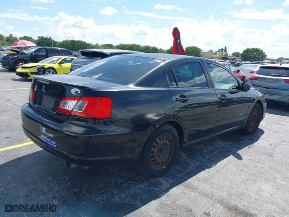 2009 Mitsubishi Galant ES with VIN 4A3AB36FX9E002024, listed as a IAAI auction lot 40210613 with 181103 miles. Bid and sale history available at carsss.com. Image 4.