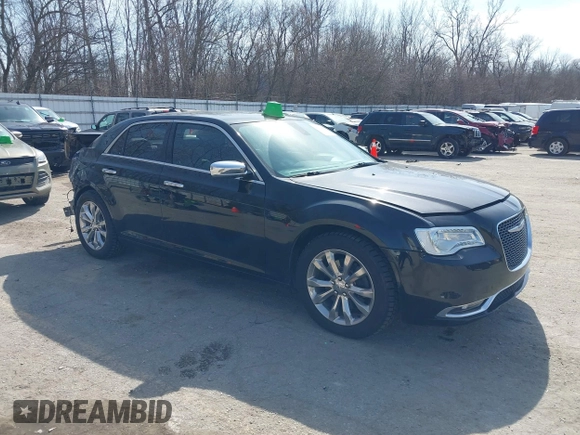 2019 Chrysler 300 Limited with VIN 2C3CCAKGXKH569123, listed as a IAAI auction lot 41786636 with 63,540 mi miles. Bid and sale history available at carsss.com. Image 1.