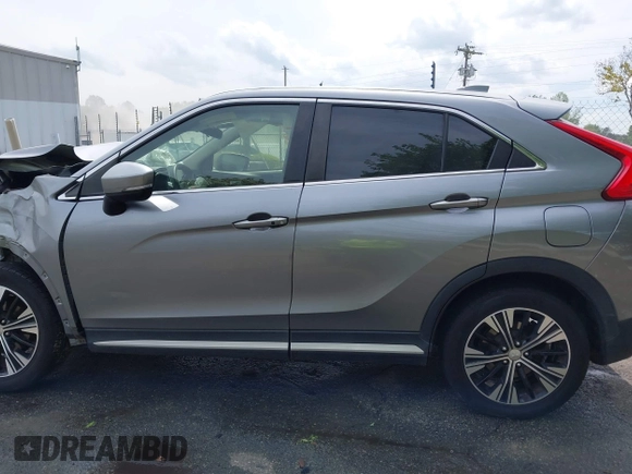 2020 Mitsubishi Eclipse Cross SE with VIN JA4AS5AAXLZ002366, listed as a IAAI auction lot 42027015 with Not provided miles and . Bid and sale history available at DreamBid. Image 14.
