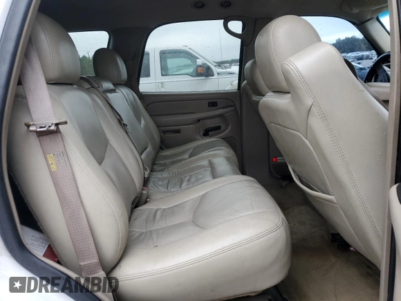 2004 GMC Yukon SLE with VIN 1GKEC13VX4R283538, listed as a Copart auction lot 83701914 with 293,108 mi miles and Salvage Title. Bid and sale history available at carsss.com. Image 11.