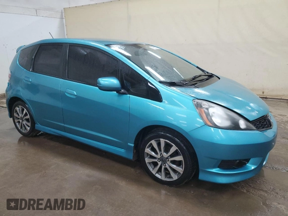 2012 Honda Fit Sport with VIN JHMGE8H54CC011275, listed as a Copart auction lot 46932095 with 208,841 mi miles and Clean Title. Bid and sale history available at DreamBid. Image 4.