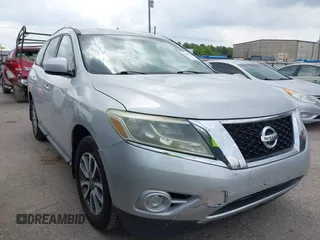 2013 Nissan Pathfinder SL z VIN 5N1AR2MN1DC630850, wystawiony jako IAAI lot #42475212 z przebiegiem 156 484 mil mil oraz . Historia ofert i sprzedaży dostępna na DreamBid. Obrazek 1.