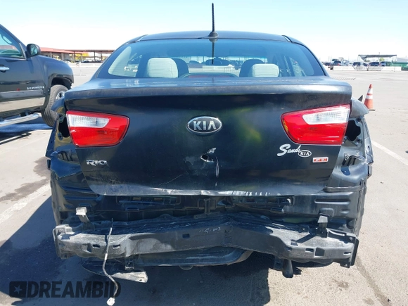 2014 Kia Rio LX with VIN KNADM4A39E6364490, listed as a IAAI auction lot 42128702 with 130,981 mi miles and . Bid and sale history available at DreamBid. Image 17.