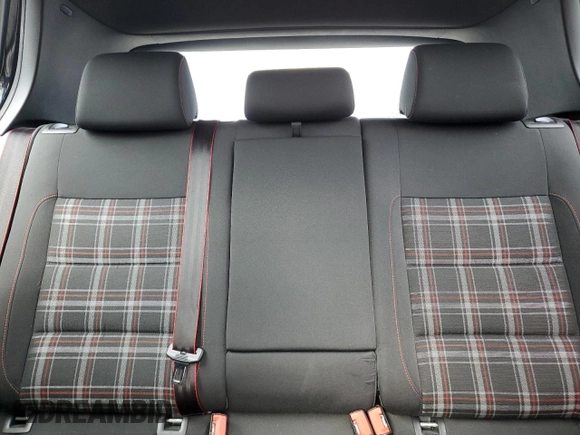 2013 Volkswagen GTI Driver's Edition с VIN WVWHV7AJ7DW126184, выставлен на аукционе Copart как лот 61781315 с пробегом 123 537 миль миль и Списание • Salvage title. История ставок и продаж доступна на DreamBid. Изображение 10.