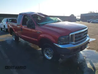 2002 Ford Super Duty F-250 XL with VIN 1FTNX21FX2ED19444, listed as a IAAI auction lot 41022375 with 149,401 mi miles. Bid and sale history available at carsss.com. Image 1.