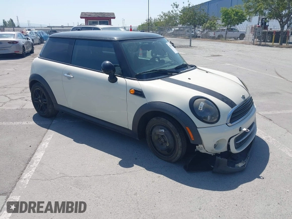 2012 MINI Hardtop with VIN WMWSU3C57CT185623, listed as a IAAI auction lot 42177627 with 159,596 mi miles and . Bid and sale history available at DreamBid. Image 1.