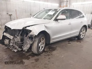 2012 Audi Q5 2.0T Premium Plus with VIN WA1LFAFP1CA085428, listed as a IAAI auction lot 41538092 with 1 mi miles. Bid and sale history available at carsss.com. Image 2.