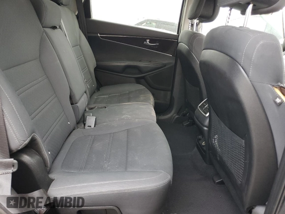 2016 Kia Sorento LX z VIN 5XYPGDA51GG134435, wystawiony jako Copart lot #54789715 z przebiegiem 122 743 mil mil oraz Szkoda całkowita • Salvage title. Historia ofert i sprzedaży dostępna na DreamBid. Obrazek 11.