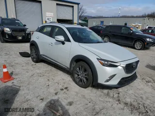 2017 Mazda CX-3 Grand Touring with VIN JM1DKFD70H0141197, listed as a Copart auction lot 45834855 with 146,609 mi miles and Salvage Title. Bid and sale history available at carsss.com. Image 4.