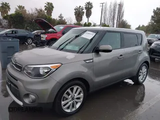 2018 Kia Soul + with VIN KNDJP3A53J7534744, listed as a IAAI auction lot 41889274 with 75,083 mi miles. Bid and sale history available at carsss.com. Image 6.