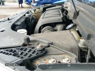 2009 Saturn Outlook XE with VIN 5GZER13D39J173808, listed as a IAAI auction lot 42781296 with 170,126 mi miles and . Bid and sale history available at DreamBid. Image 19.