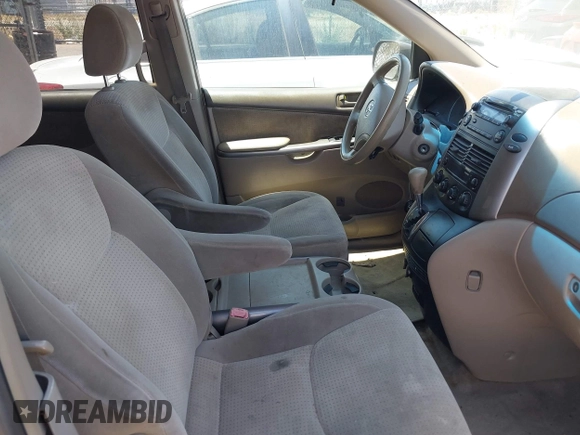 2007 Toyota Sienna CE with VIN 5TDZK23C57S045350, listed as a IAAI auction lot 42216969 with 218,726 mi miles and . Bid and sale history available at DreamBid. Image 5.