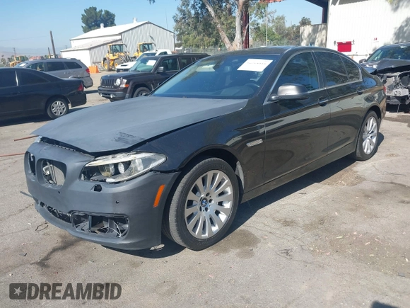2015 BMW 5 Series 550i z VIN WBAKN9C53FD682327, wystawiony jako IAAI lot #42314810 z przebiegiem 131 794 mil mil oraz . Historia ofert i sprzedaży dostępna na DreamBid. Obrazek 22.