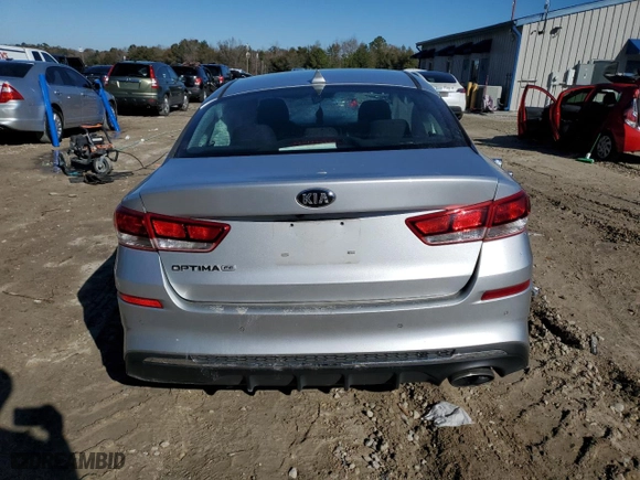 2020 Kia Optima LX with VIN 5XXGT4L3XLG381748, listed as a Copart auction lot 41619165 with 0 mi miles and Non Repairable. Bid and sale history available at carsss.com. Image 6.