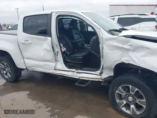2018 Chevrolet Colorado 2WD Z71 with VIN 1GCGSDENXJ1275813, listed as a IAAI auction lot 41773753 with 38,148 mi miles. Bid and sale history available at carsss.com. Image 18.