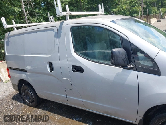2013 Nissan NV200 SV with VIN 3N6CM0KN3DK697556, listed as a IAAI auction lot 42662915 with 204,889 mi miles and . Bid and sale history available at DreamBid. Image 14.