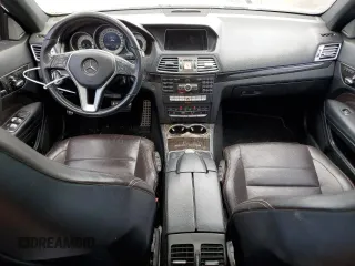 2014 Mercedes-Benz E 350 with VIN WDDKJ5KB6EF274069, listed as a Copart auction lot 54719225 with 145,088 mi miles and Clean Title. Bid and sale history available at DreamBid. Image 8.
