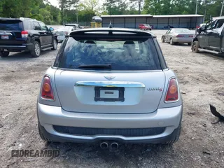 2007 MINI Hardtop S with VIN WMWMF73537TL88038, listed as a IAAI auction lot 42200252 with 70,603 mi miles and . Bid and sale history available at DreamBid. Image 17.