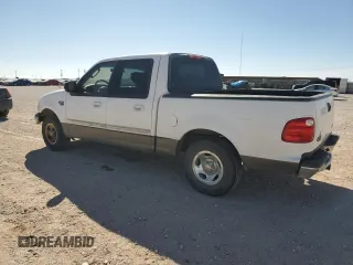 2003 Ford F-150 XLT with VIN 1FTRW07663KB92078, listed as a Copart auction lot 50581655 with 240,124 mi miles and Clean Title. Bid and sale history available at carsss.com. Image 2.