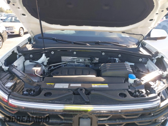2024 Volkswagen Atlas SE with VIN 1V2DE2CA0RC204892, listed as a IAAI auction lot 41705913 with 12,337 mi miles and . Bid and sale history available at DreamBid. Image 10.