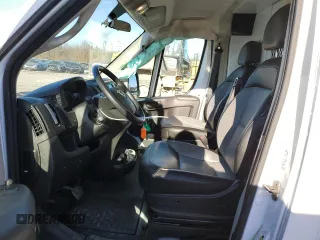 2021 Ram ProMaster Cargo with VIN 3C6LRVVG5ME584678, listed as a Copart auction lot 81923054 with 90,488 mi miles and Salvage Title. Bid and sale history available at DreamBid. Image 7.