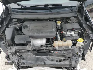 2019 Jeep Cherokee Limited with VIN 1C4PJLDB5KD427727, listed as a Copart auction lot 59300595 with 153,147 mi miles and Non repairable. Bid and sale history available at DreamBid. Image 12.