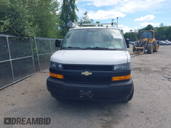 2021 Chevrolet Express Cargo with VIN 1GCWGAFP6M1231601, listed as a IAAI auction lot 42763185 with 105,783 mi miles and . Bid and sale history available at DreamBid. Image 11.