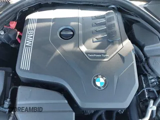 2022 BMW 3 Series 330i z VIN 3MW5R1J0XN8C30297, wystawiony jako IAAI lot #41881552 z przebiegiem 42 005 mil mil oraz . Historia ofert i sprzedaży dostępna na DreamBid. Obrazek 10.