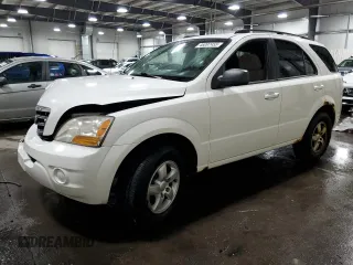 2008 Kia Sorento LX z VIN KNDJC735785828234, wystawiony jako Copart lot #46097455 z przebiegiem 165 154 mil mil oraz Szkoda całkowita • Salvage title. Historia ofert i sprzedaży dostępna na DreamBid. Obrazek 1.