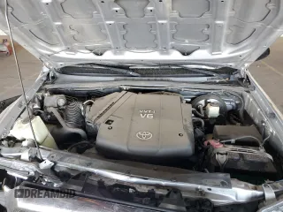 2014 Toyota Tacoma PreRunner z VIN 5TFTU4GN5EX063359, wystawiony jako Copart lot #47021535 z przebiegiem 109 192 mil mil oraz Szkoda całkowita • Salvage title. Historia ofert i sprzedaży dostępna na DreamBid. Obrazek 12.