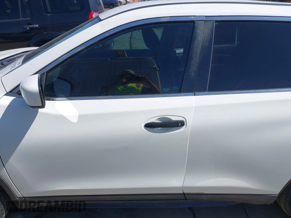 2017 Nissan Rogue S with VIN KNMAT2MT2HP531912, listed as a IAAI auction lot 41661282 with 191,804 mi miles. Bid and sale history available at carsss.com. Image 15.
