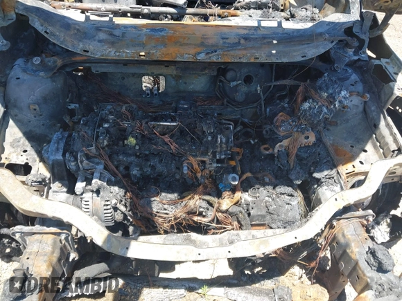 2014 Ford Escape SE с VIN 1FMCU9GX3EUB22887, выставлен на аукционе IAAI как лот 42301119 с пробегом Не указан миль и . История ставок и продаж доступна на DreamBid. Изображение 10.